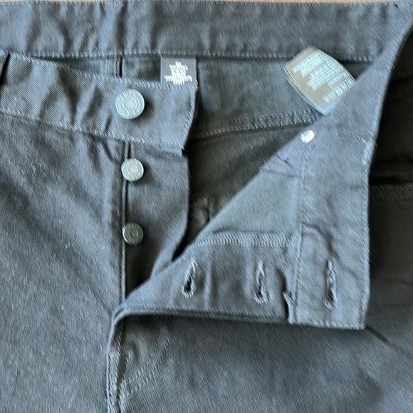 Men’s Slim Fit Black Denim Shorts Size 34 - Picture 4 of 7